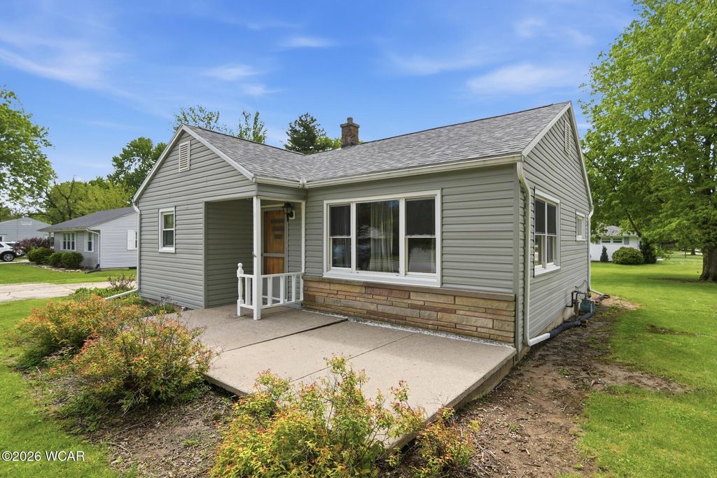 Photo of 211 E Lima Avenue, Ada, OH 45810 (MLS # 310169)