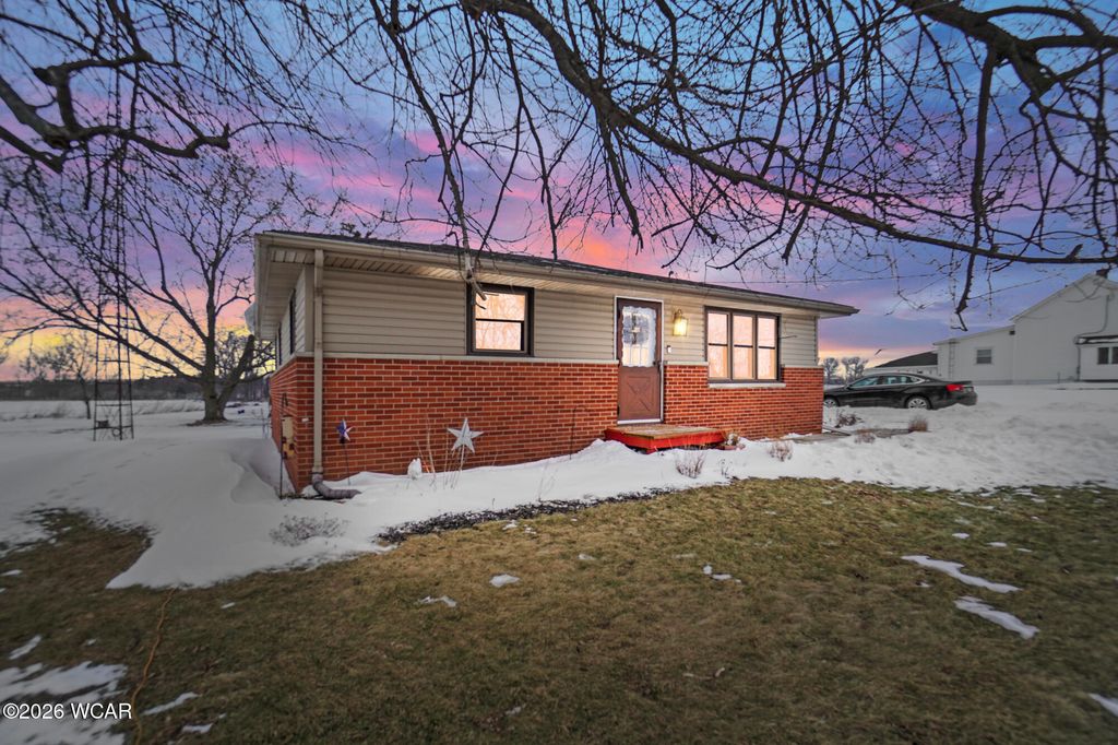 Photo of 5817 N Dixie Highway, Lima, OH 45807 (MLS # 309298)