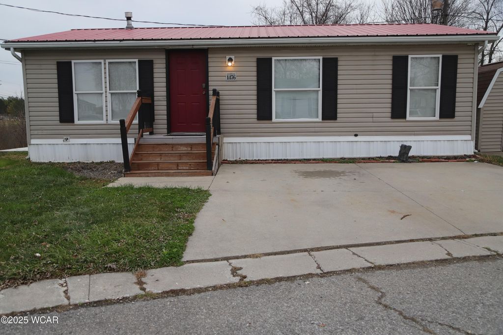 Photo of 1476 Mustang Drive, Defiance, OH 43512 (MLS # 308915)