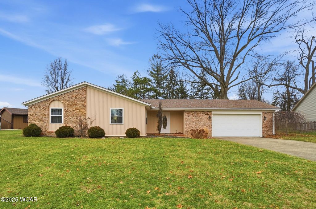 Photo of 2630 Snowberry Lane, Lima, OH 45806 (MLS # 308984)