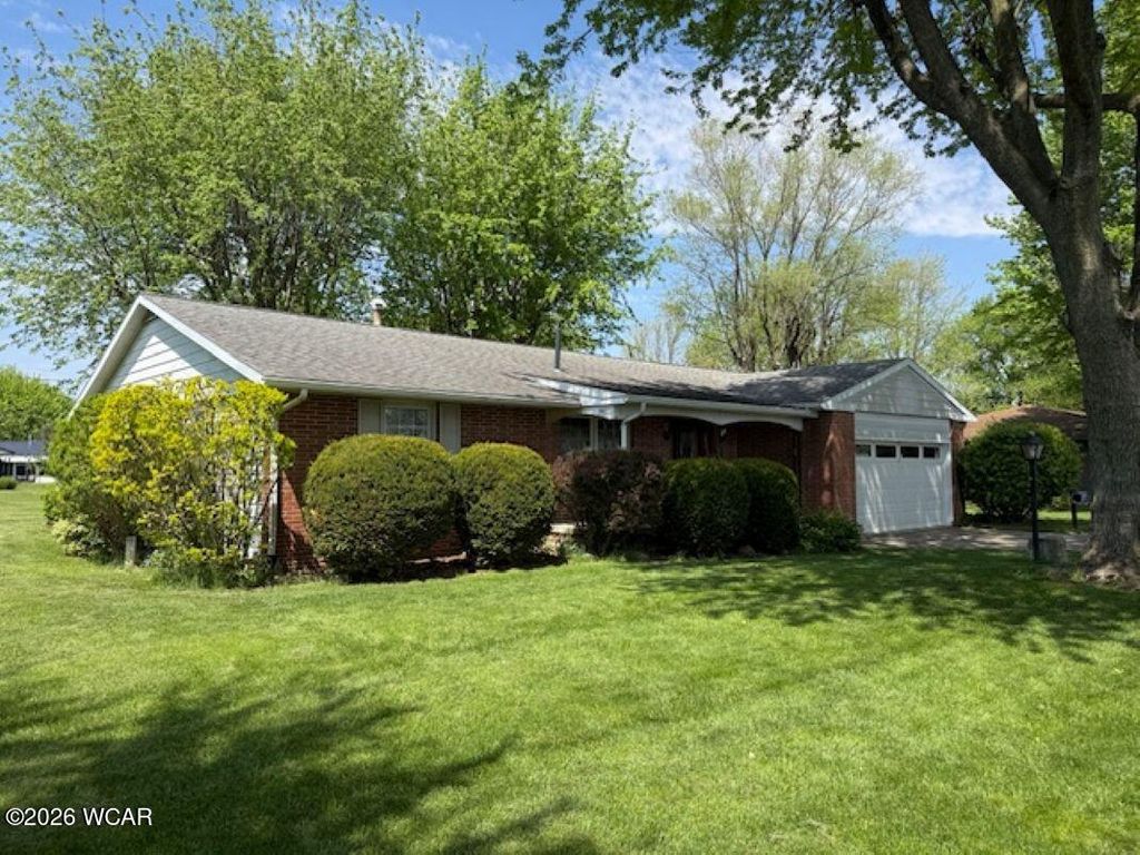 Photo of 11889 County Road 175, Kenton, OH 43326 (MLS # 310045)