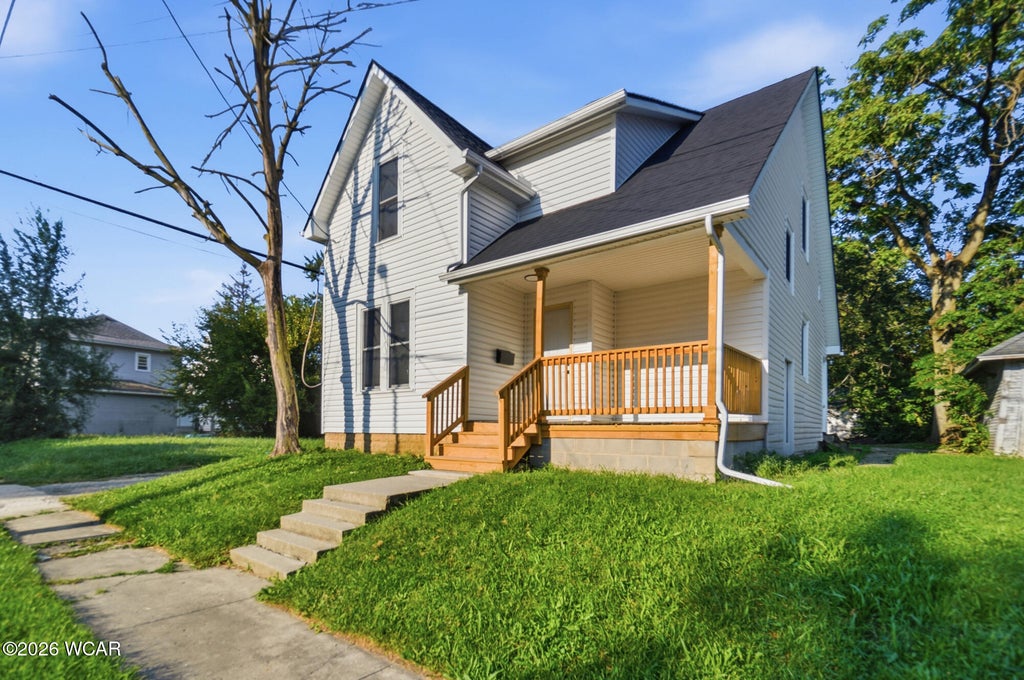 Photo of 527 Woodward Avenue, Lima, OH 45805 (MLS # 311512)