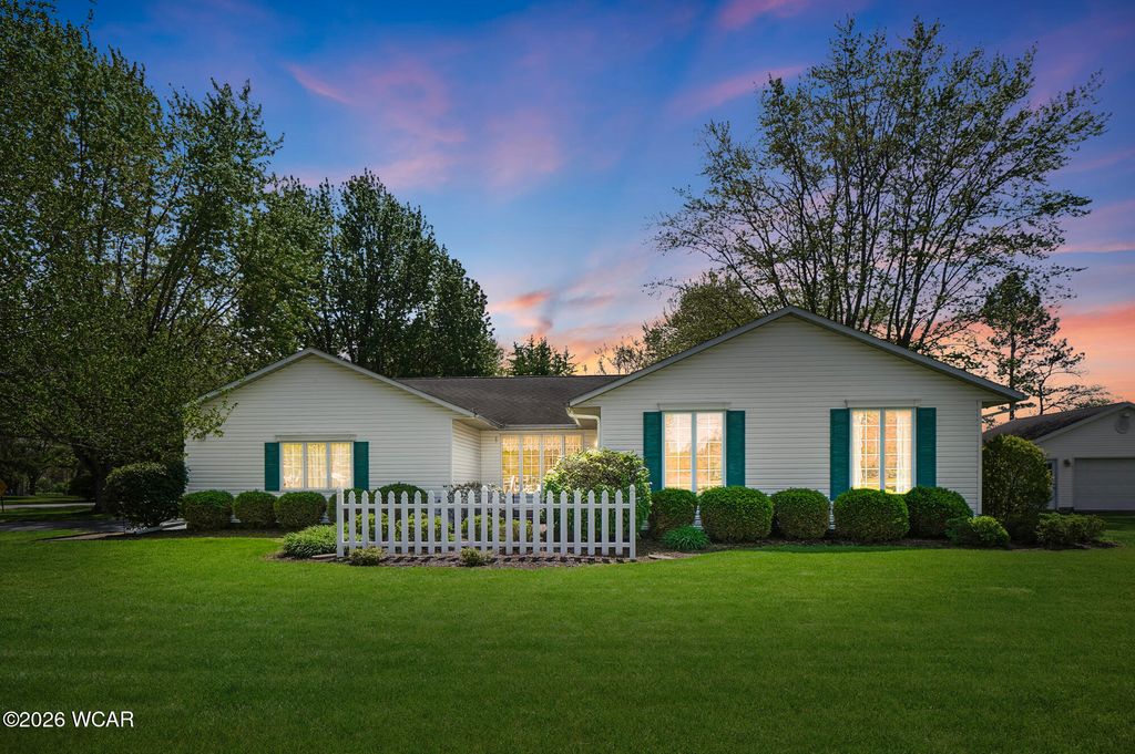 Photo of 1300 Nancy Sue Drive, Lima, OH 45806 (MLS # 310067)