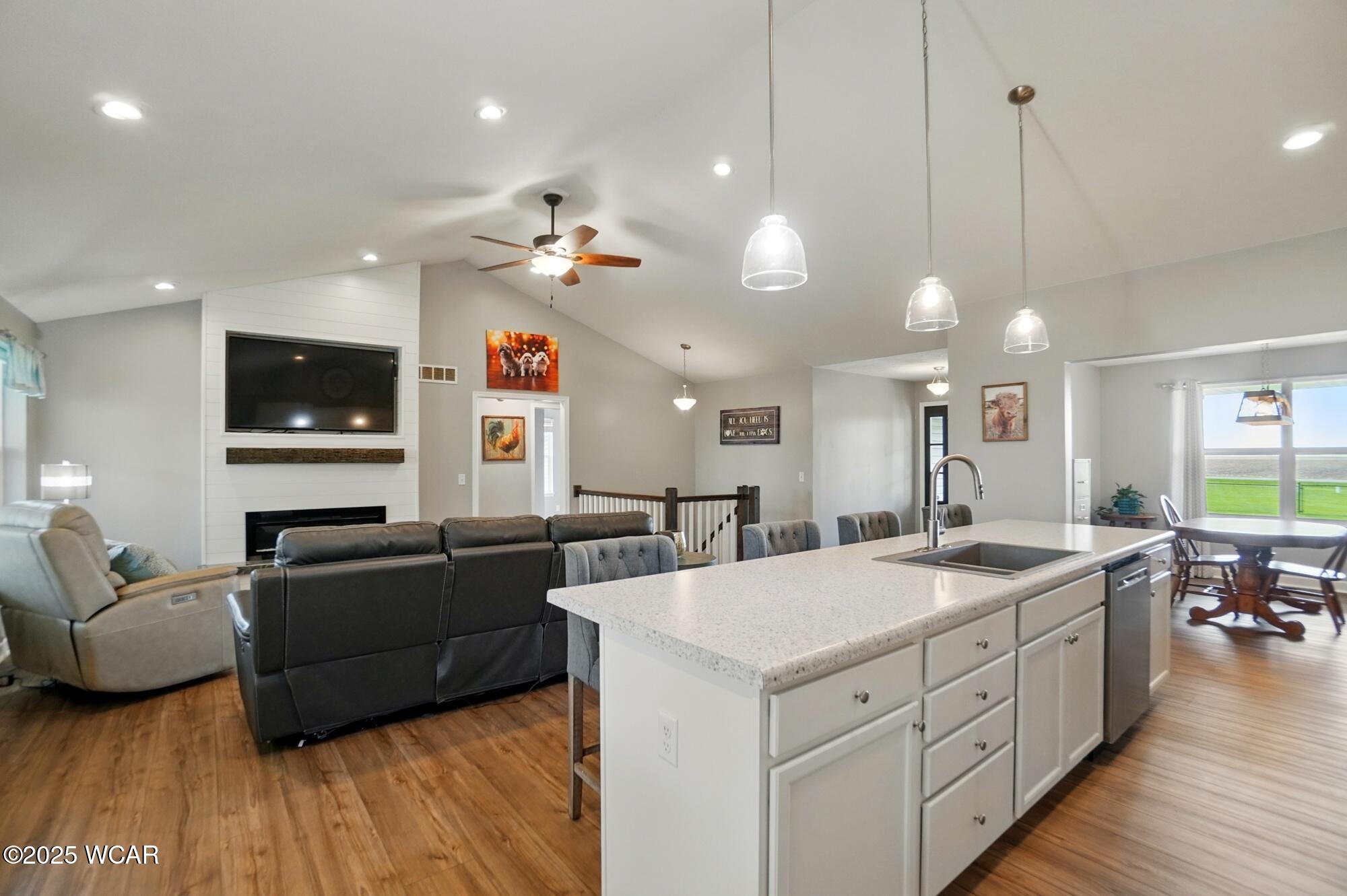 Wapakoneta, Ohio 45895, United States, 3 Bedrooms Bedrooms, ,2 BathroomsBathrooms,Residential,Pending,125288