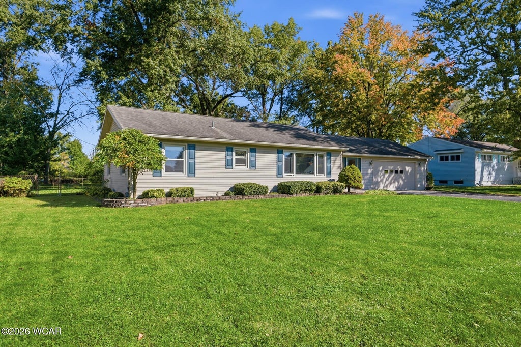 Photo of 1922 Jo Jean Road, Lima, OH 45806 (MLS # 311813)