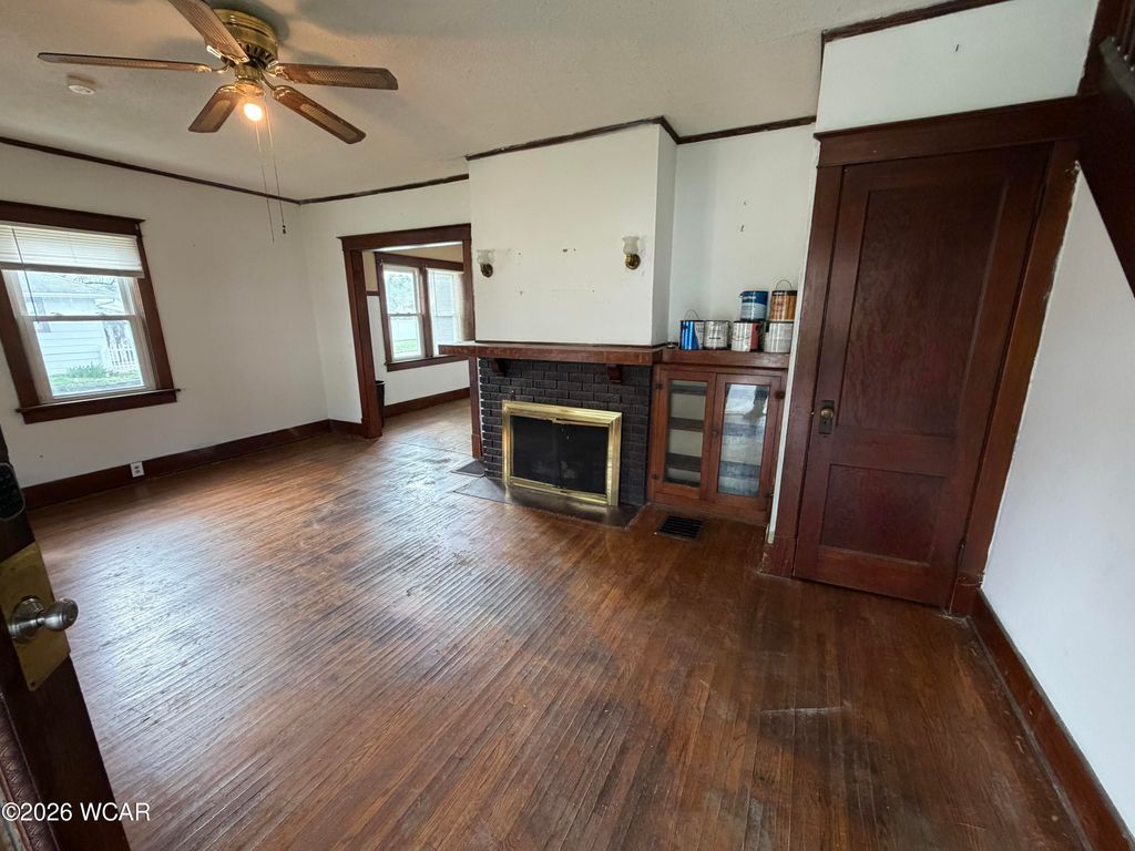 Photo of 136 E O'Connor Avenue, Lima, OH 45801 (MLS # 310051)