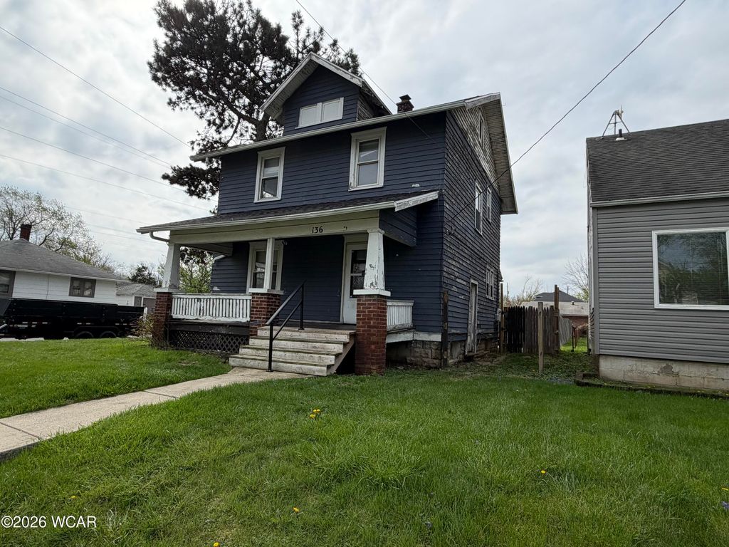 Photo of 136 E O'Connor Avenue, Lima, OH 45801 (MLS # 310051)