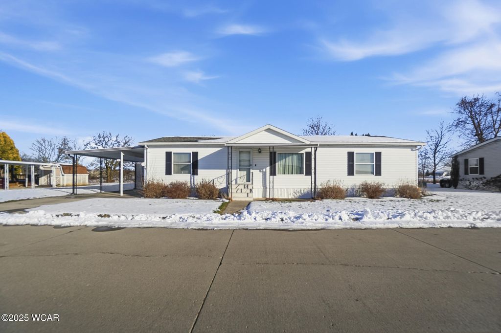 Photo of 1400 S Clay Street, Delphos, OH 45833 (MLS # 309004)