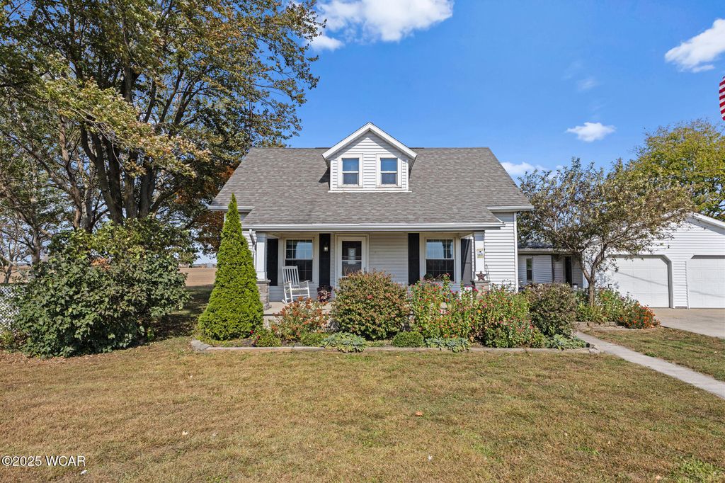 Photo of 7180 W State Road, Lima, OH 45807 (MLS # 308584)