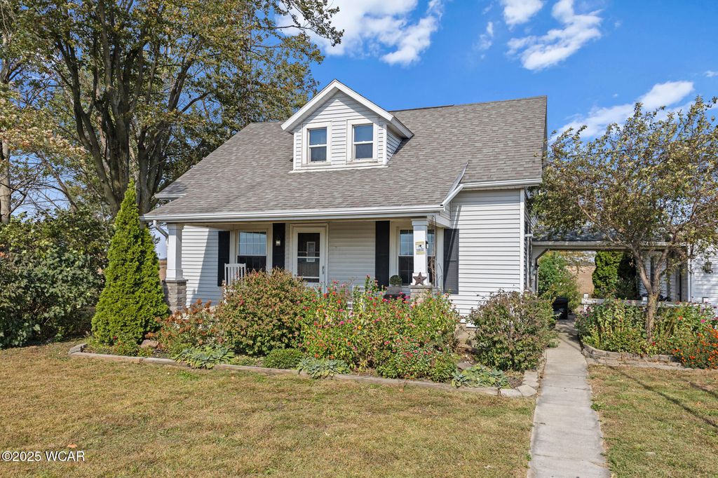 Photo of 7180 W State Road, Lima, OH 45807 (MLS # 308584)