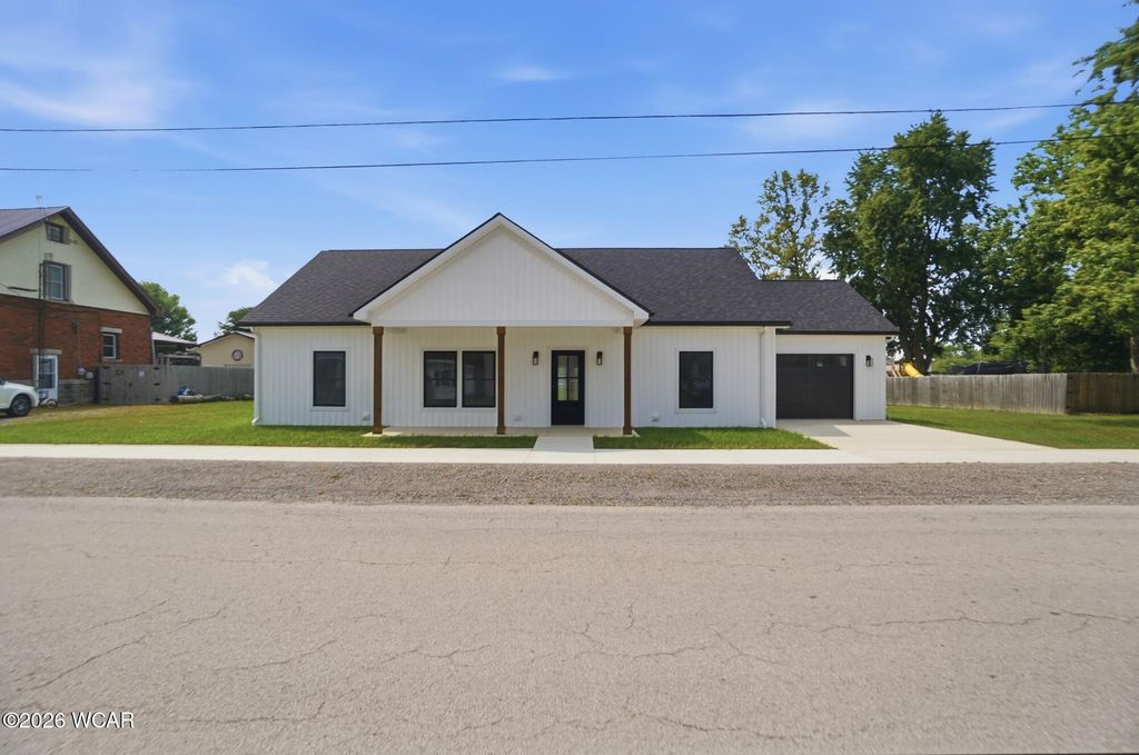 Photo of 135 Sycamore Street, Convoy, OH 45832 (MLS # 310918)