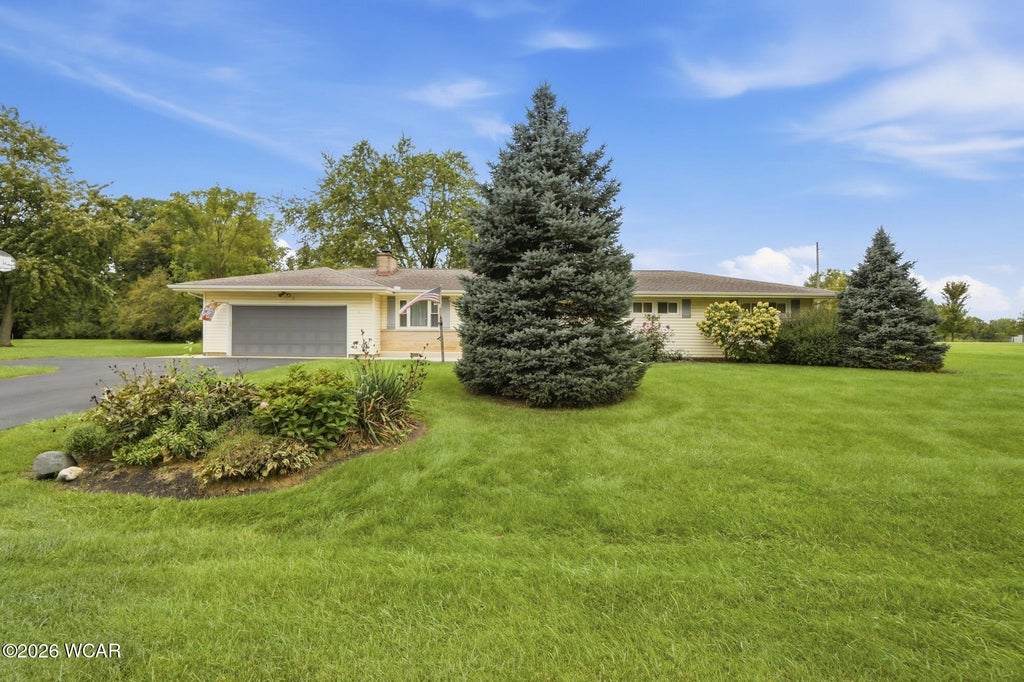 Photo of 1930 Fairlane Drive, Lima, OH 45806 (MLS # 311673)