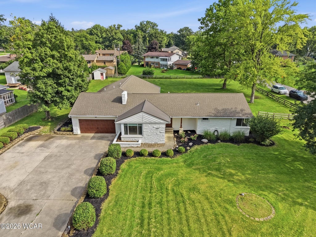 Photo of 3370 Fort Amanda Road, Lima, OH 45805 (MLS # 311203)
