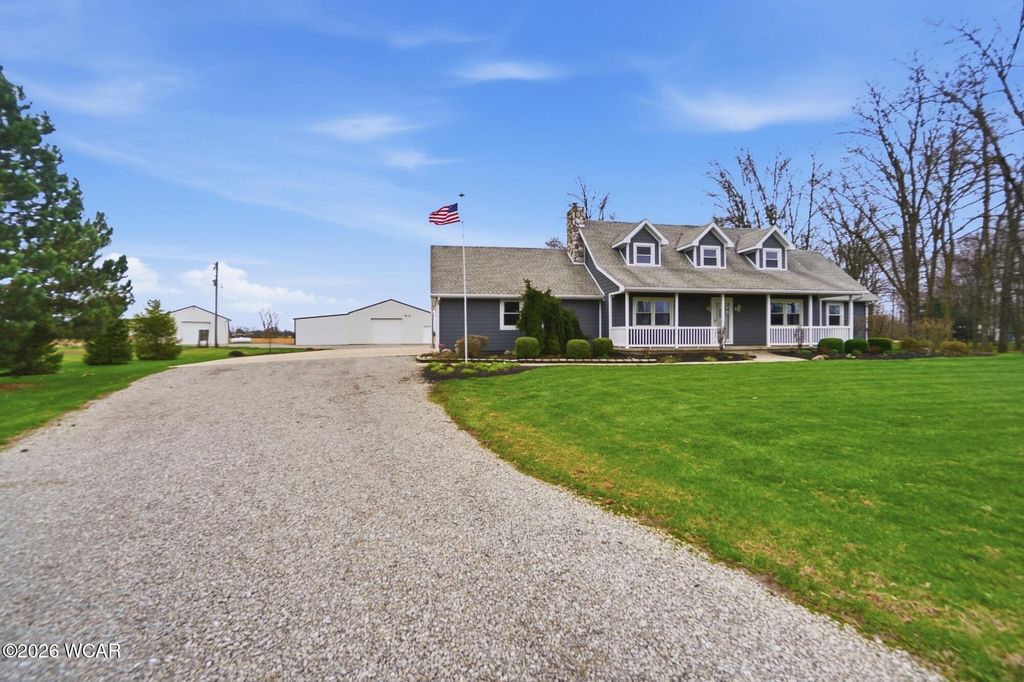 Photo of 24702 Buckland Holden Road, Waynesfield, OH 45896 (MLS # 309788)