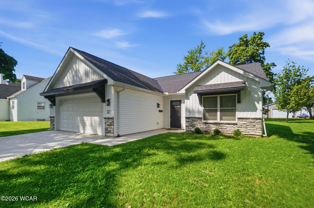 Photo of 327 S Vine Street, Van Wert, OH 45891 (MLS # 311258)