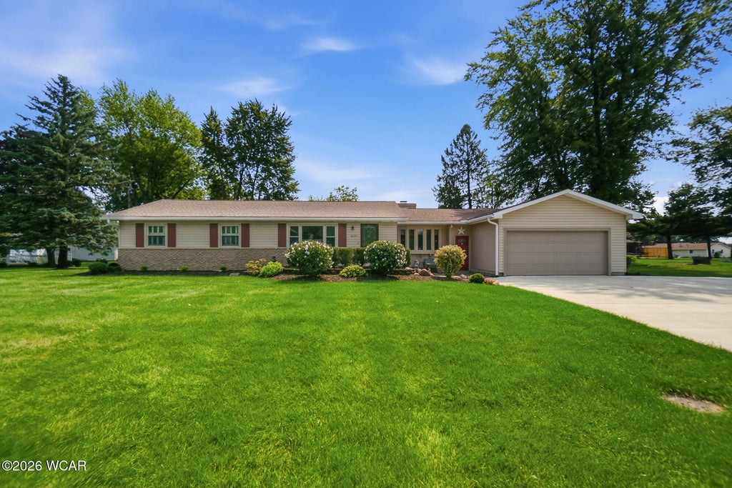 Photo of 1647 Pro Drive, Lima, OH 45805 (MLS # 311170)