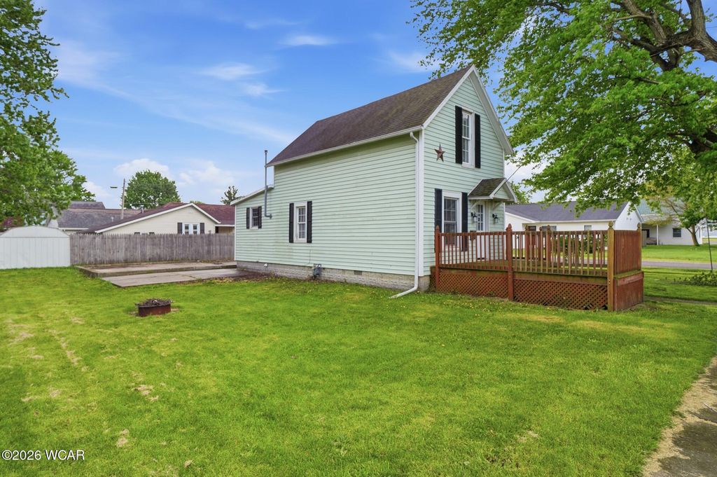 Photo of 1204 N Main Street, Delphos, OH 45833 (MLS # 310118)