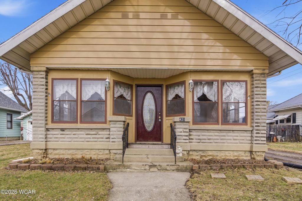 Photo of 421 Boyd Avenue, Van Wert, OH 45891 (MLS # 309453)