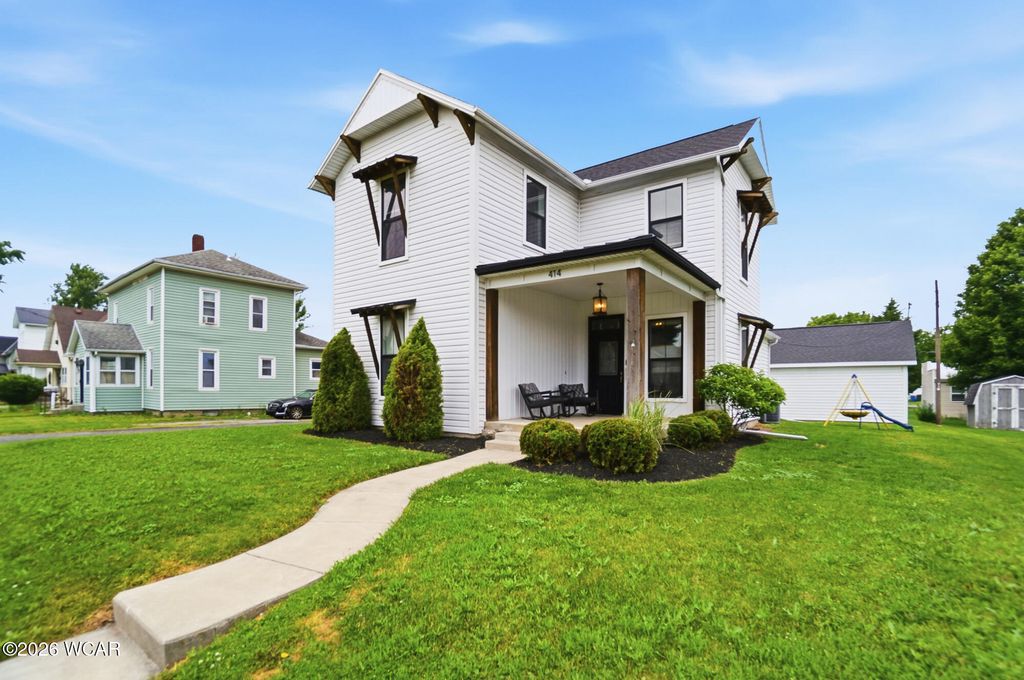 Photo of 414 W 3rd Street, Delphos, OH 45833 (MLS # 310421)