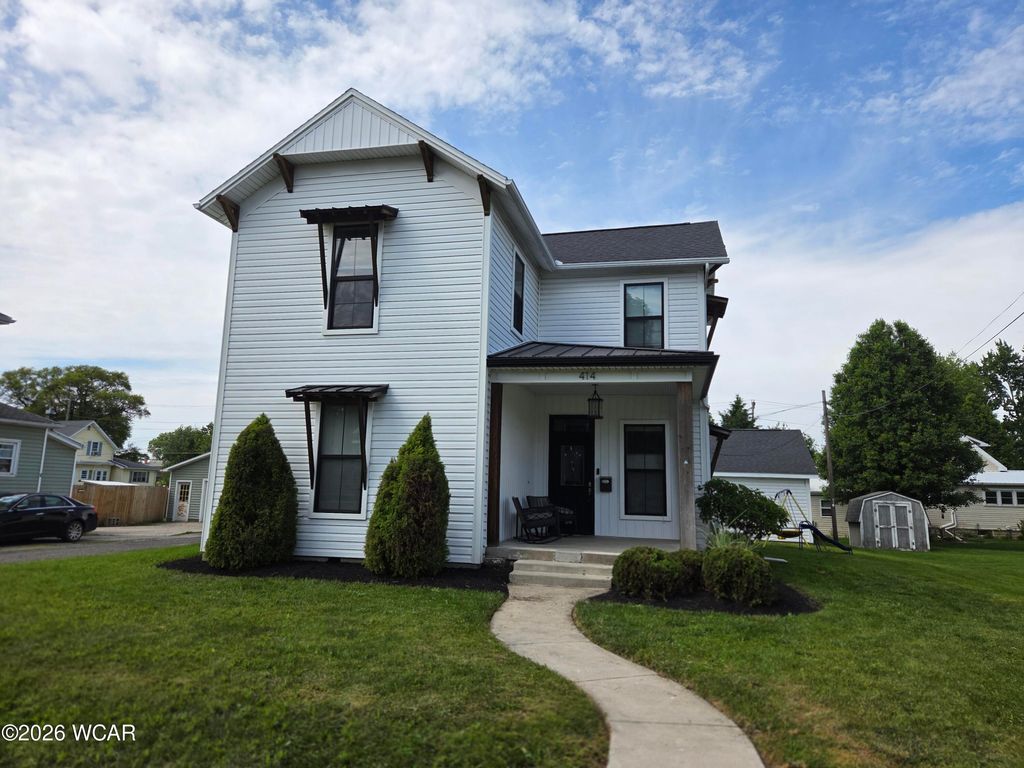 Photo of 414 W 3rd Street, Delphos, OH 45833 (MLS # 310421)