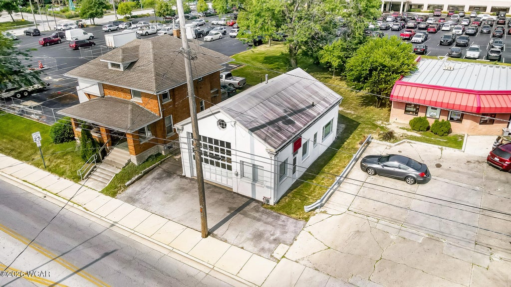 Photo of 229 N Metcalf Street, Lima, OH 45801 (MLS # 311846)