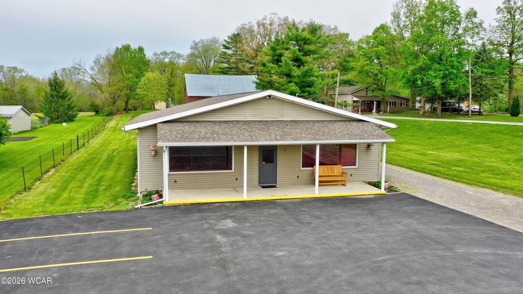 Photo of 3945 Stewart Road, Lima, OH 45801 (MLS # 310092)