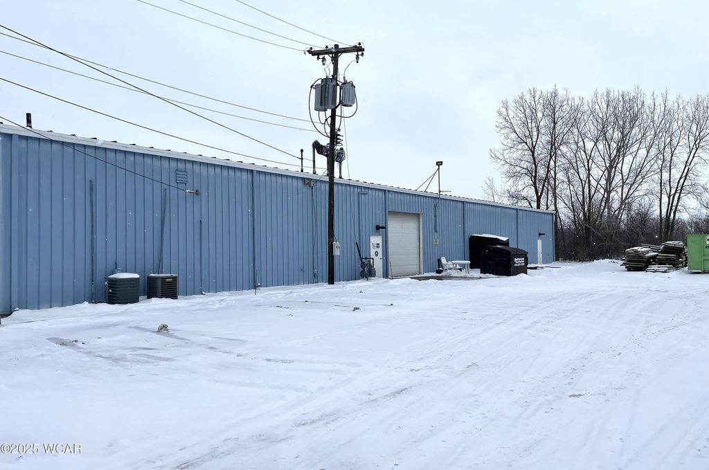 Photo of 400 W Elm Street, North Baltimore, OH 45872 (MLS # 306355)