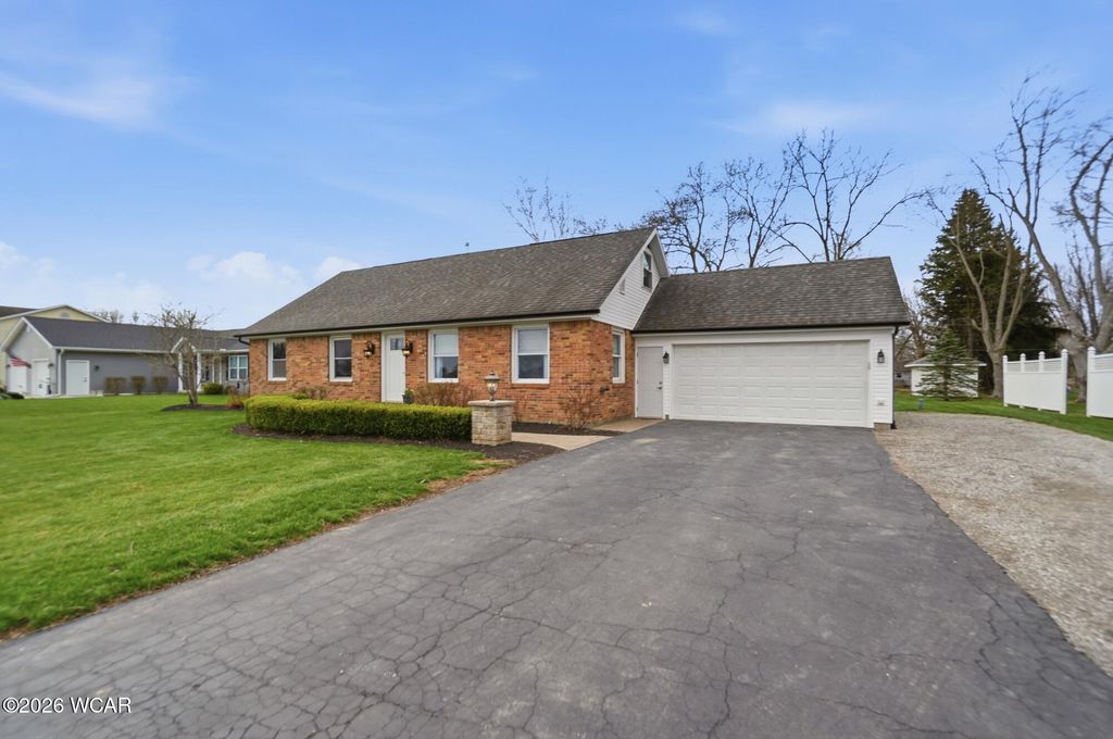 Photo of 1533 N Wapak Road, Elida, OH 45807 (MLS # 309820)