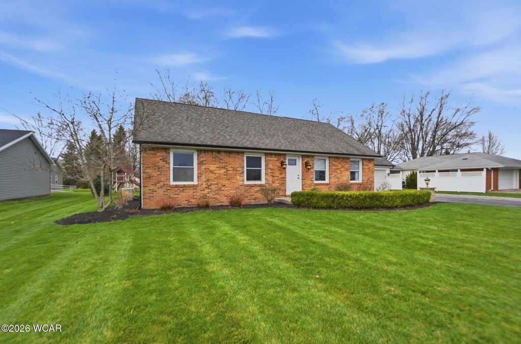 Photo of 1533 N Wapak Road, Elida, OH 45807 (MLS # 309820)