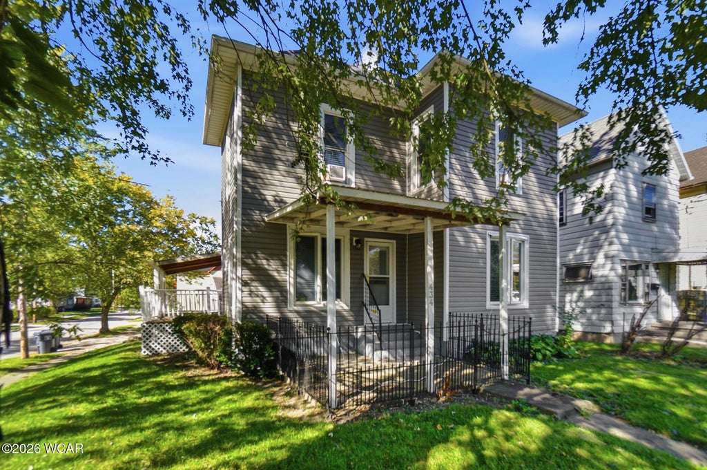Photo of 434 Prospect Avenue, Lima, OH 45804 (MLS # 311883)