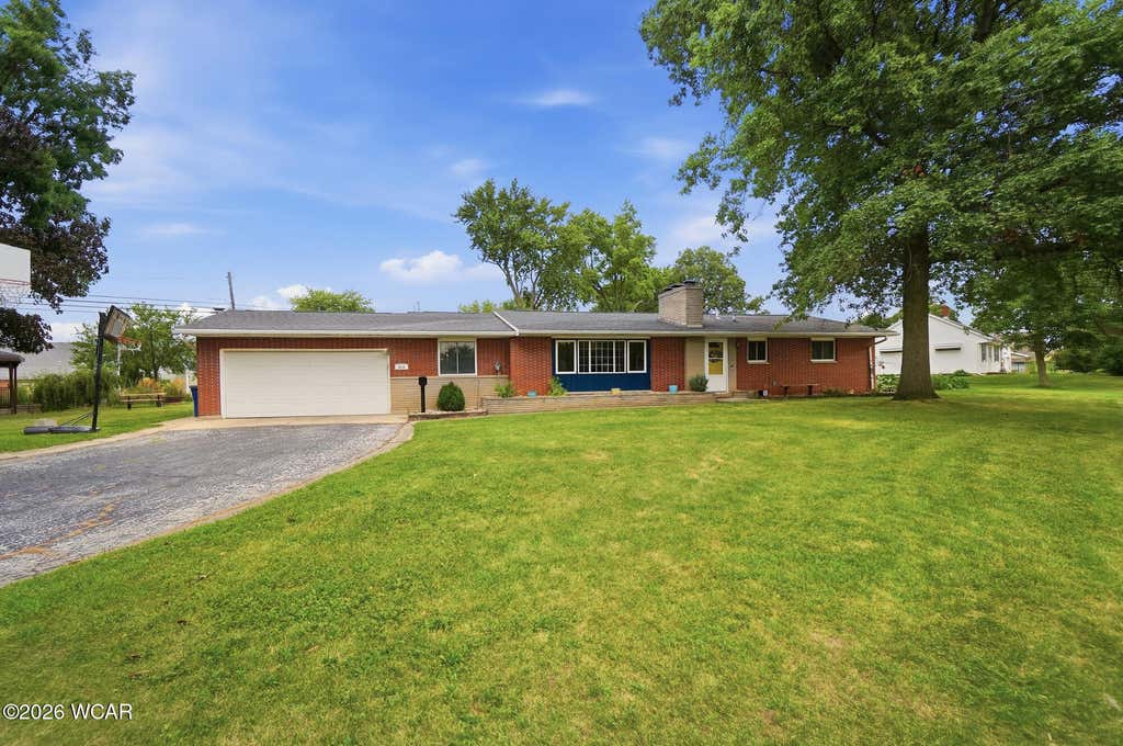 Photo of 814 Edwards Street, Saint Marys, OH 45885 (MLS # 310994)