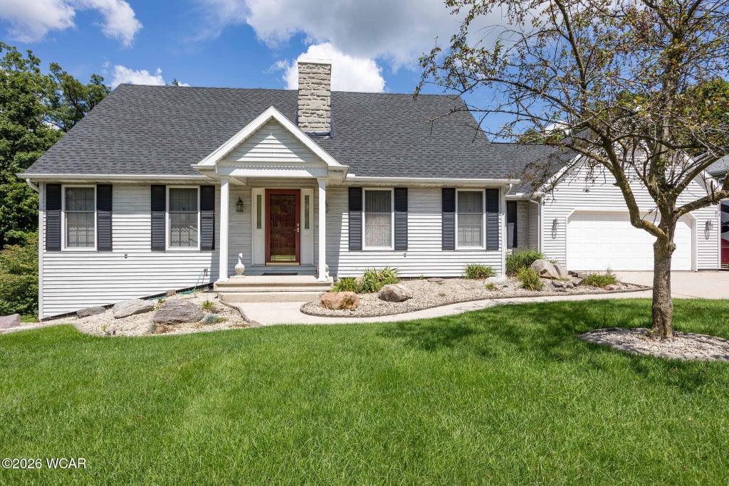 Photo of 1309 Firethorn Drive, Bellefontaine, OH 43311 (MLS # 311345)