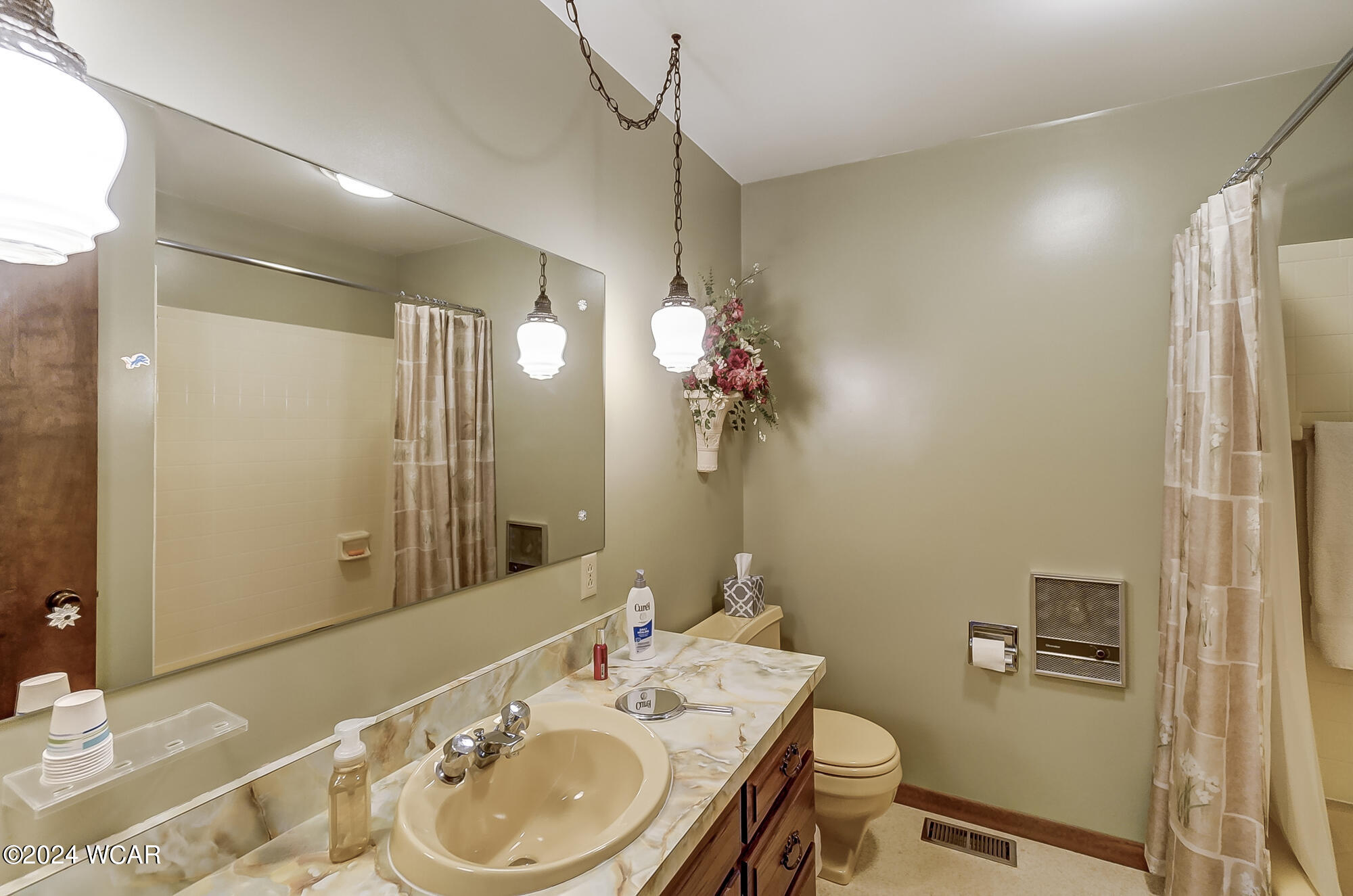 Lima, Ohio 45805, United States, 3 Bedrooms Bedrooms, ,3 BathroomsBathrooms,Residential,Pending,44589