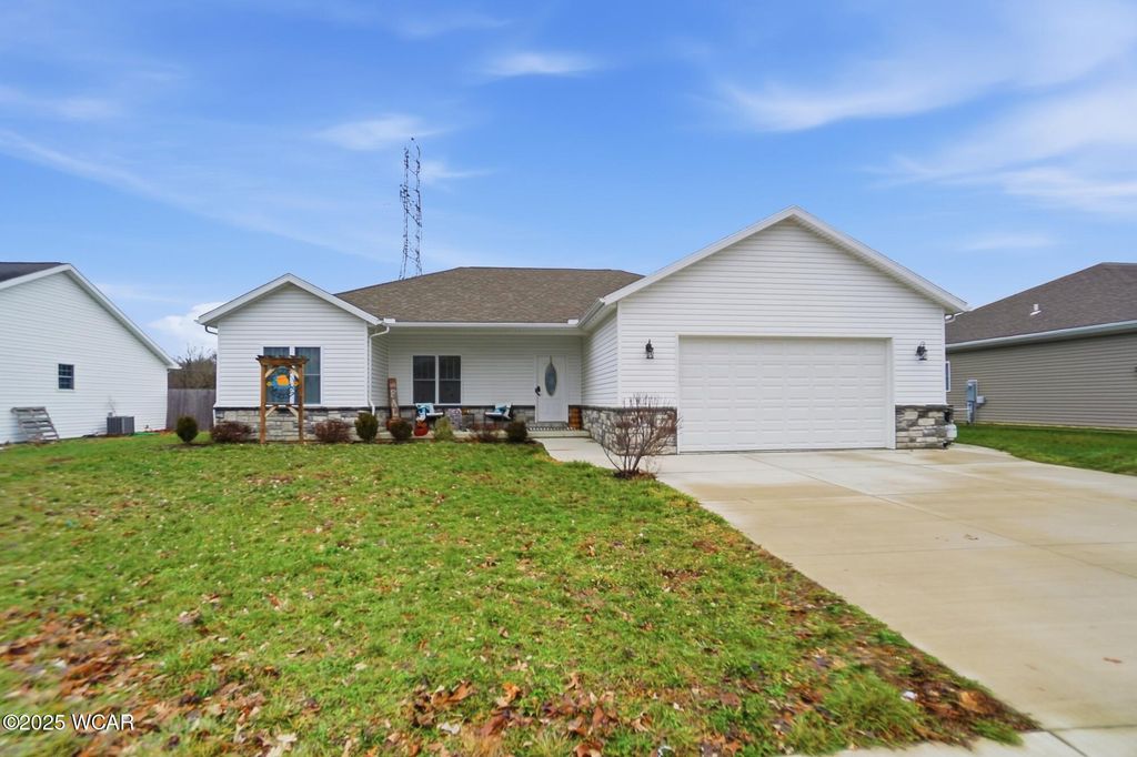 Photo of 3500 Weldon Drive, Lima, OH 45806 (MLS # 308980)