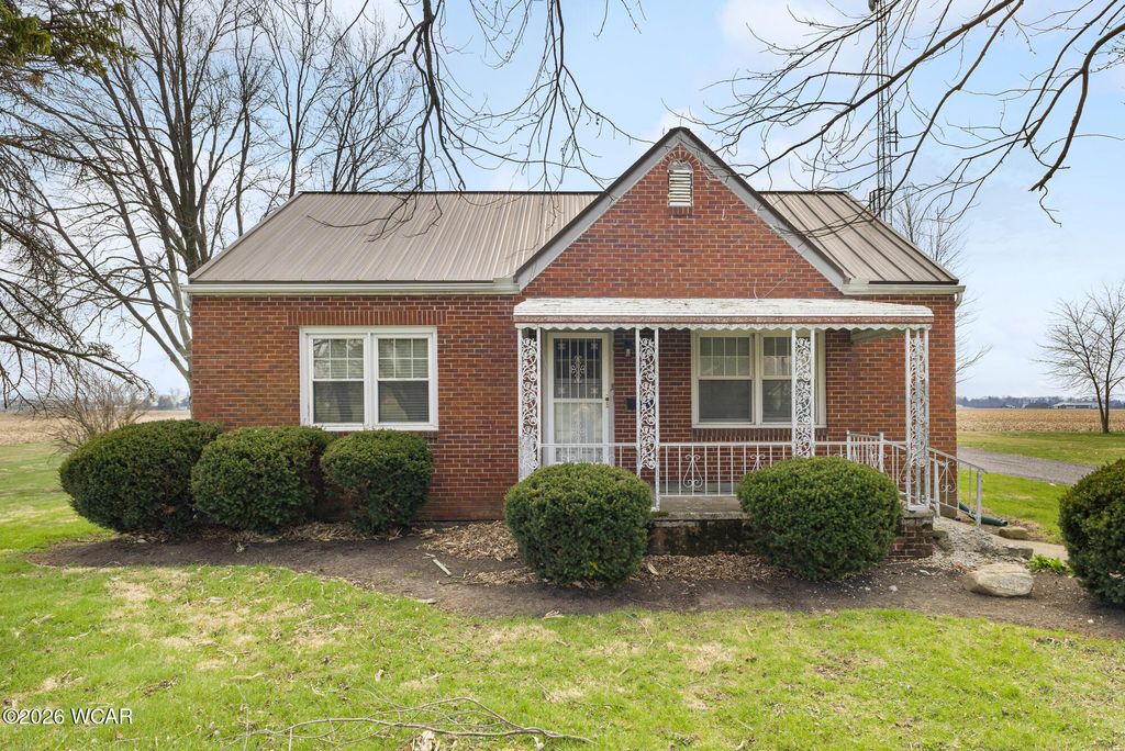 Photo of 3095 W State Road, Lima, OH 45807 (MLS # 309797)