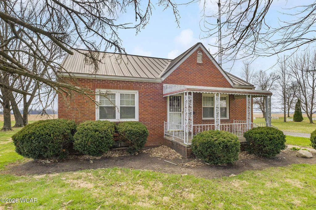 Photo of 3095 W State Road, Lima, OH 45807 (MLS # 309797)