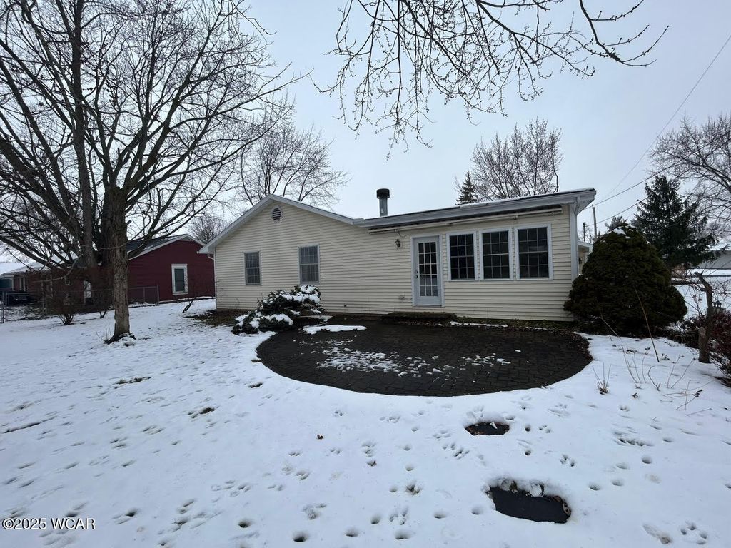 Photo of 5031 Daisy Lane, Elida, OH 45807 (MLS # 309003)