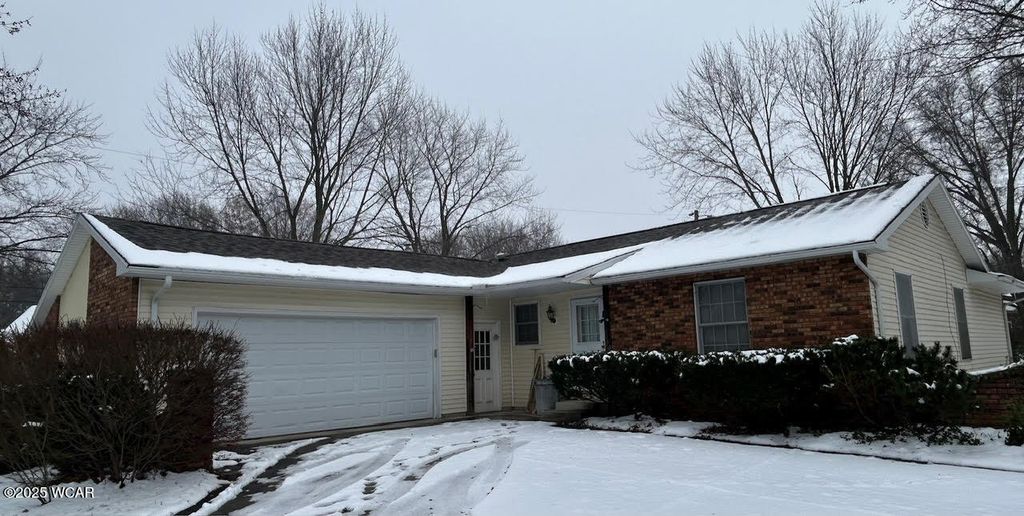 Photo of 5031 Daisy Lane, Elida, OH 45807 (MLS # 309003)