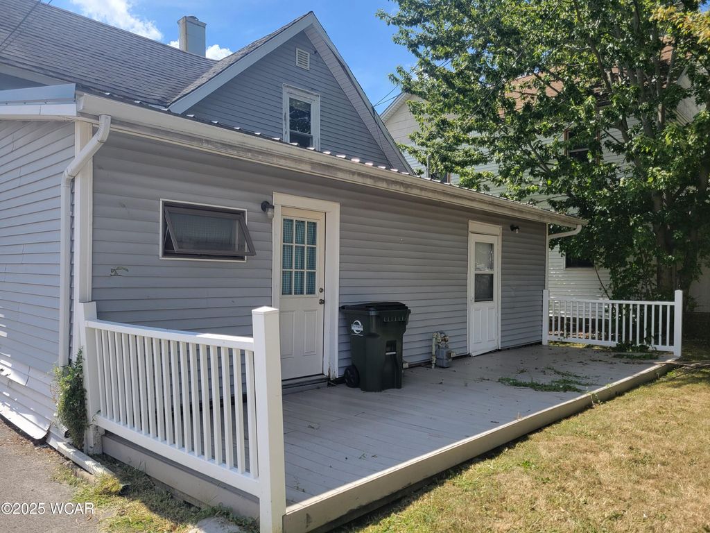 Photo of 118 W Buckeye Avenue, Ada, OH 45810 (MLS # 308571)