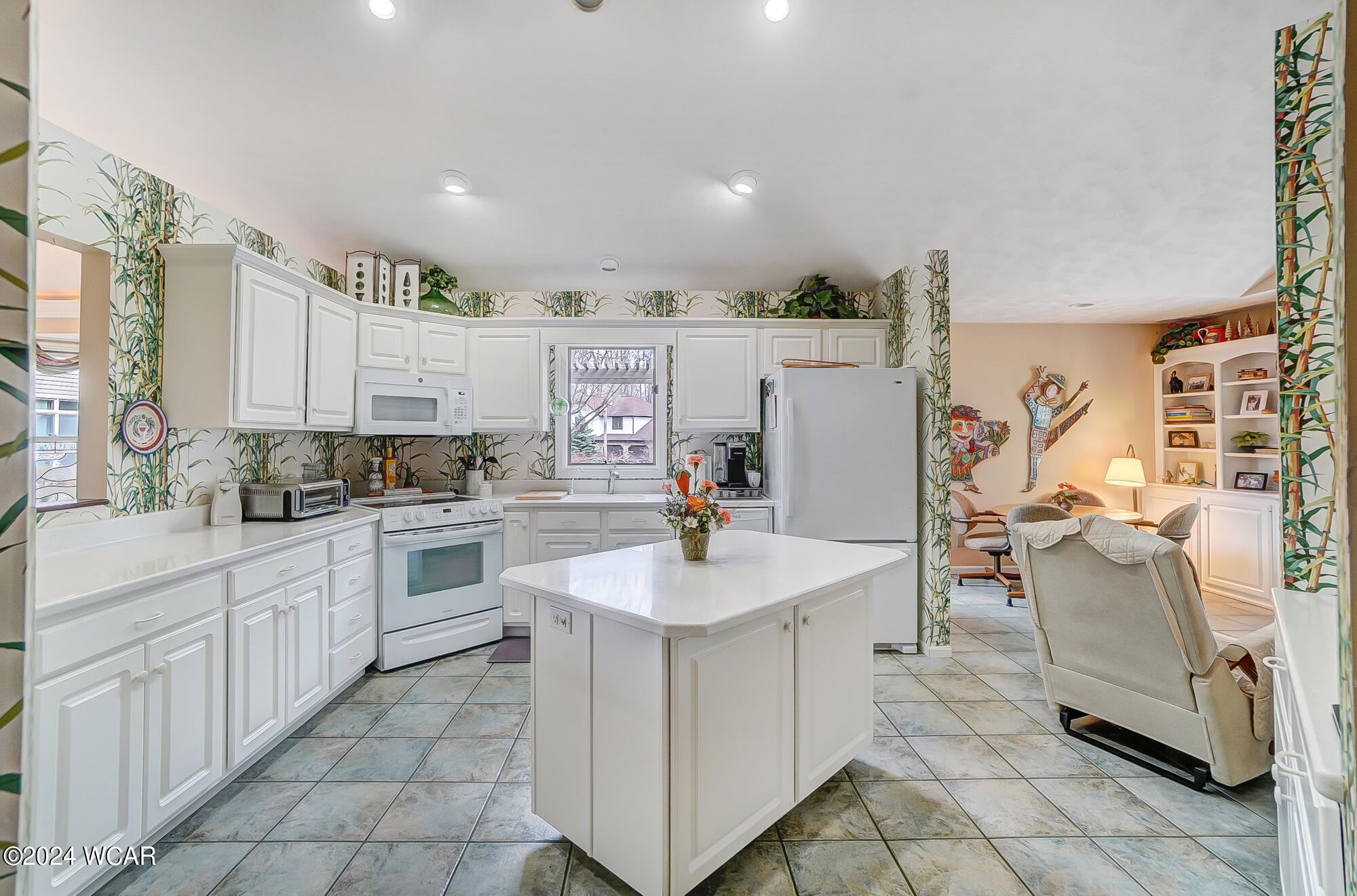 Lima, Ohio 45806, United States, 2 Bedrooms Bedrooms, ,3 BathroomsBathrooms,Residential,Pending,61956