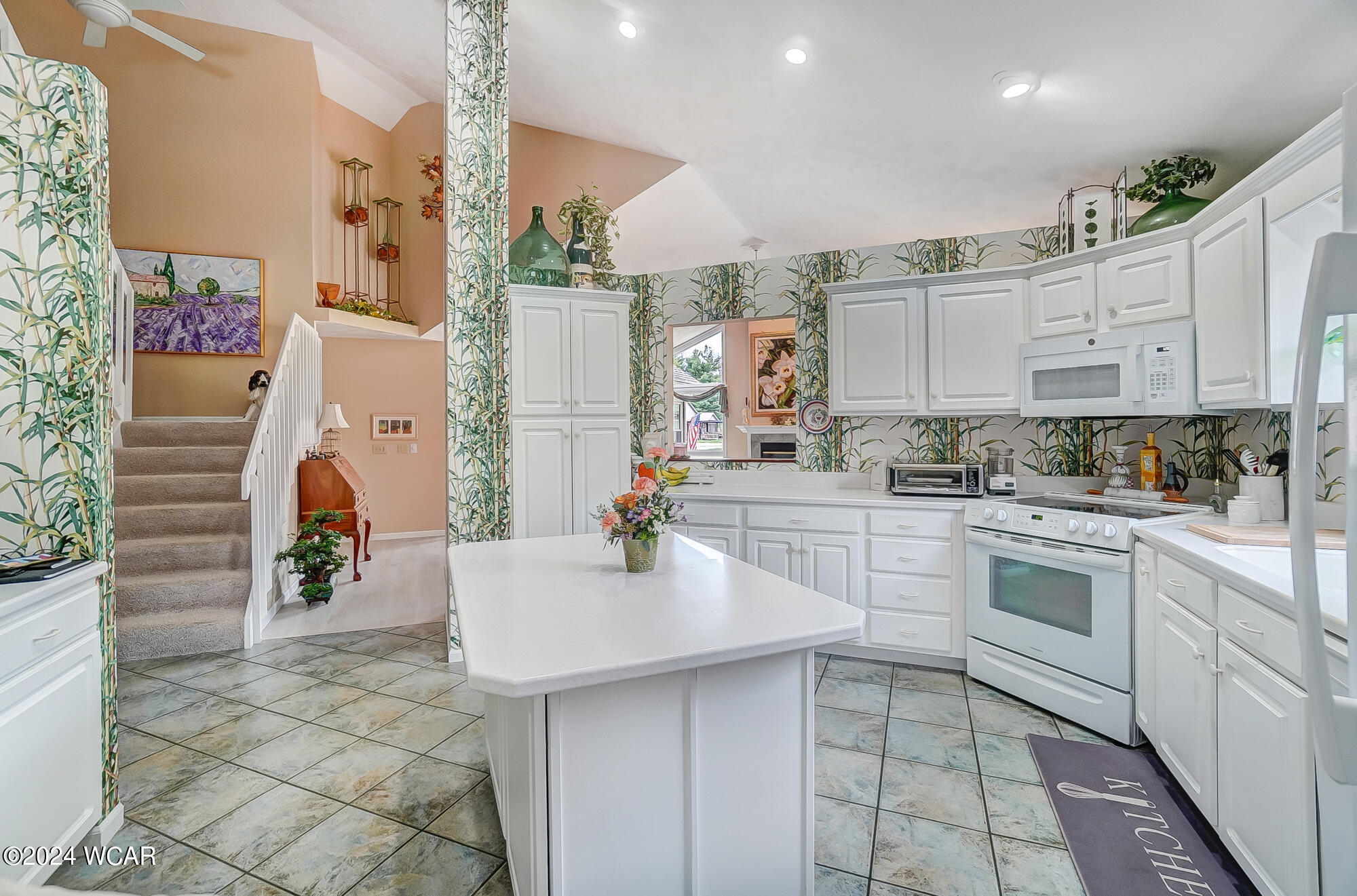 Lima, Ohio 45806, United States, 2 Bedrooms Bedrooms, ,3 BathroomsBathrooms,Residential,Pending,61956