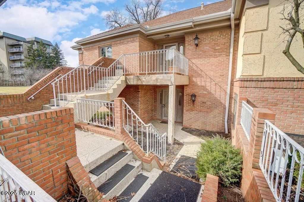 Photo of 2635 Adgate Road #112, Lima, OH 45805 (MLS # 308348)