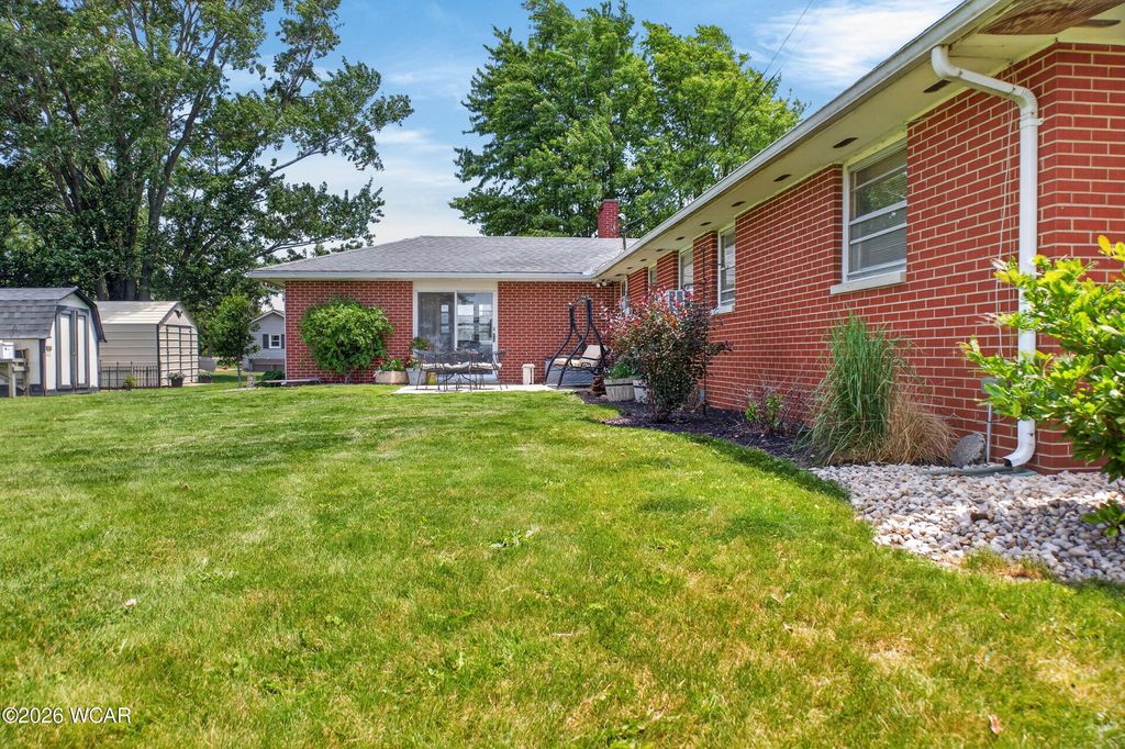 Photo of 10517 Glenmore Road, Ohio City, OH 45874 (MLS # 310499)