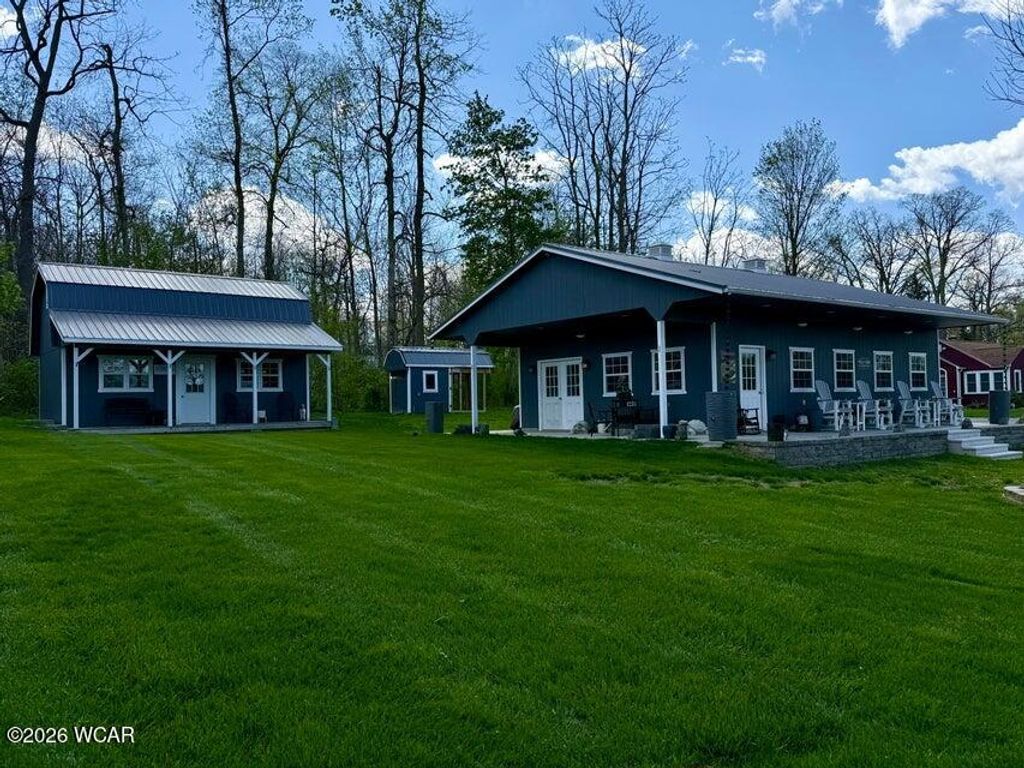 Photo of 10436 Seminole Shore Drive, Huntsville, OH 43324 (MLS # 310006)