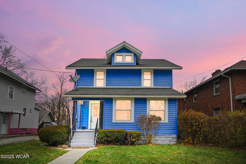 Photo of 932 Faurot Avenue, Lima, OH 45801 (MLS # 308929)