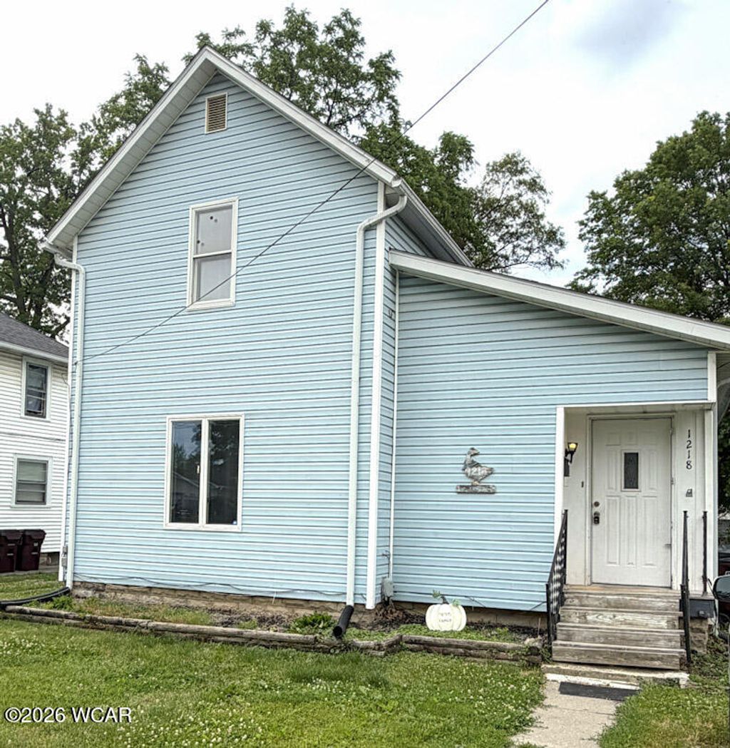 Photo of 1218 Hazel Avenue, Lima, OH 45805 (MLS # 310526)