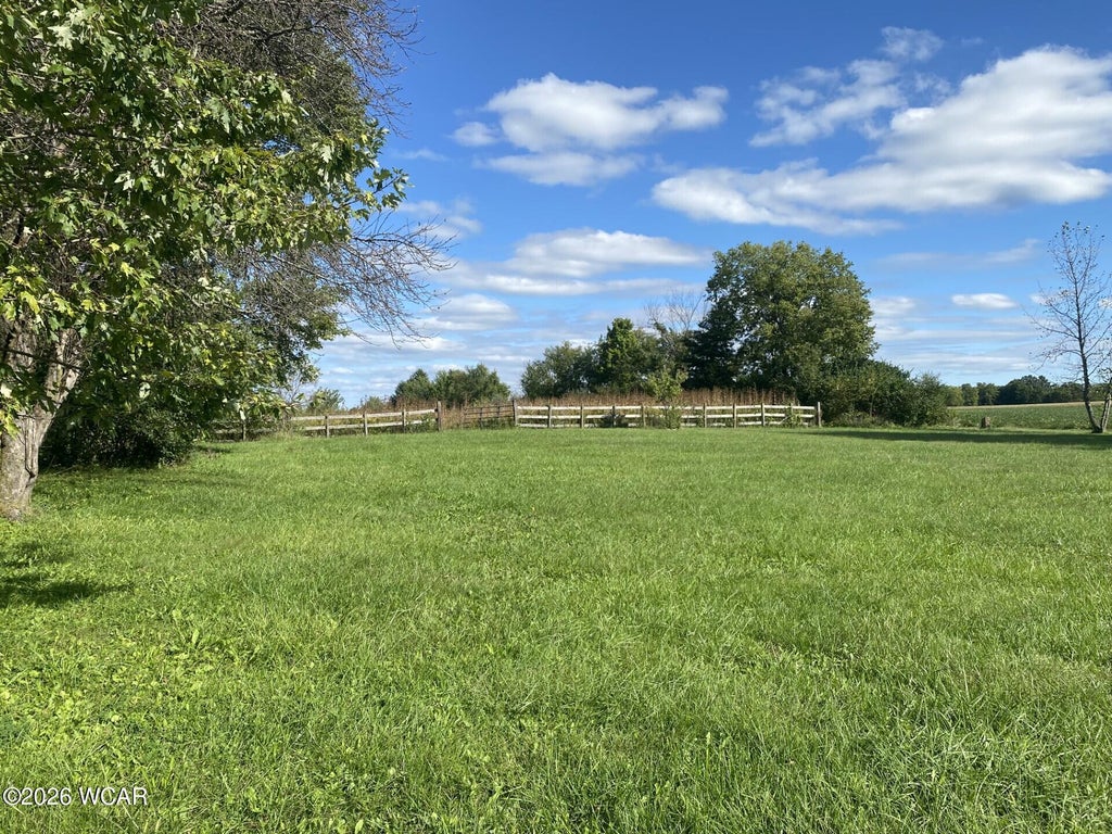 Photo of 3040 N Pevee Road, Harrod, OH 45850 (MLS # 311663)