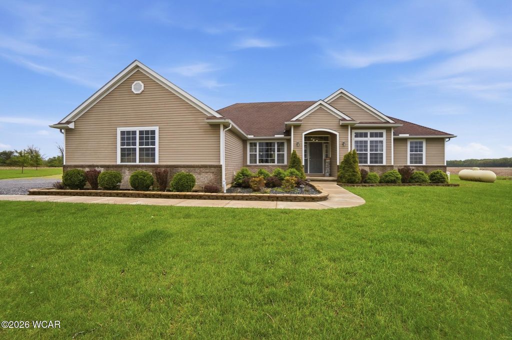 Photo of 16120 Waynesfield Road, Waynesfield, OH 45896 (MLS # 310137)