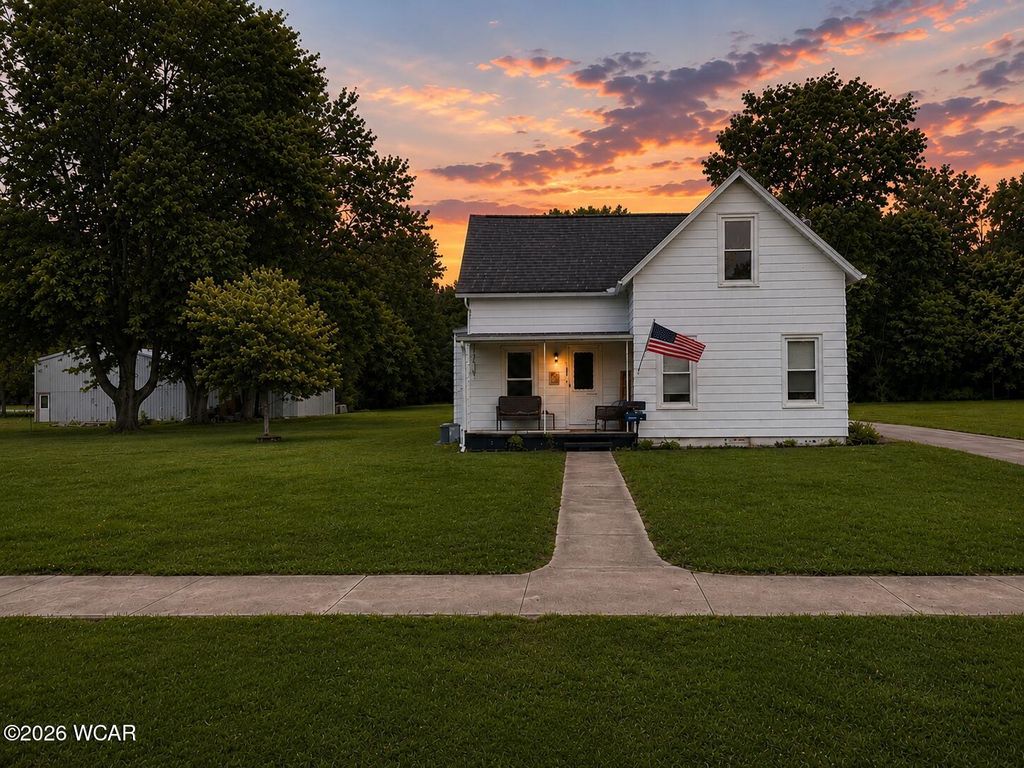 Photo of 611 W Zimmerman Street, Forest, OH 45843 (MLS # 310817)
