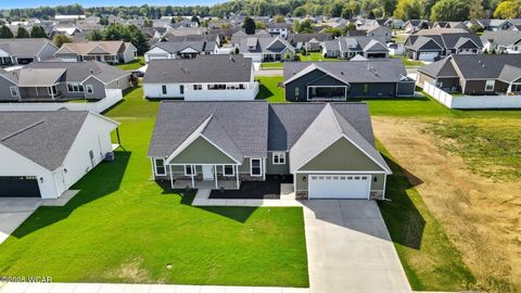 Photo of 3705 Comanche Drive, Lima, OH 45807 (MLS # 308553)